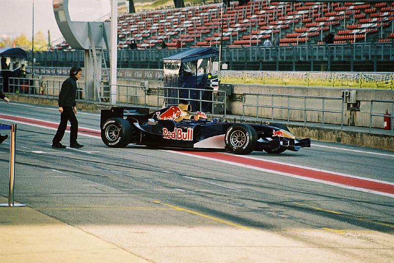 Barcelona Test 2005 (31).JPG